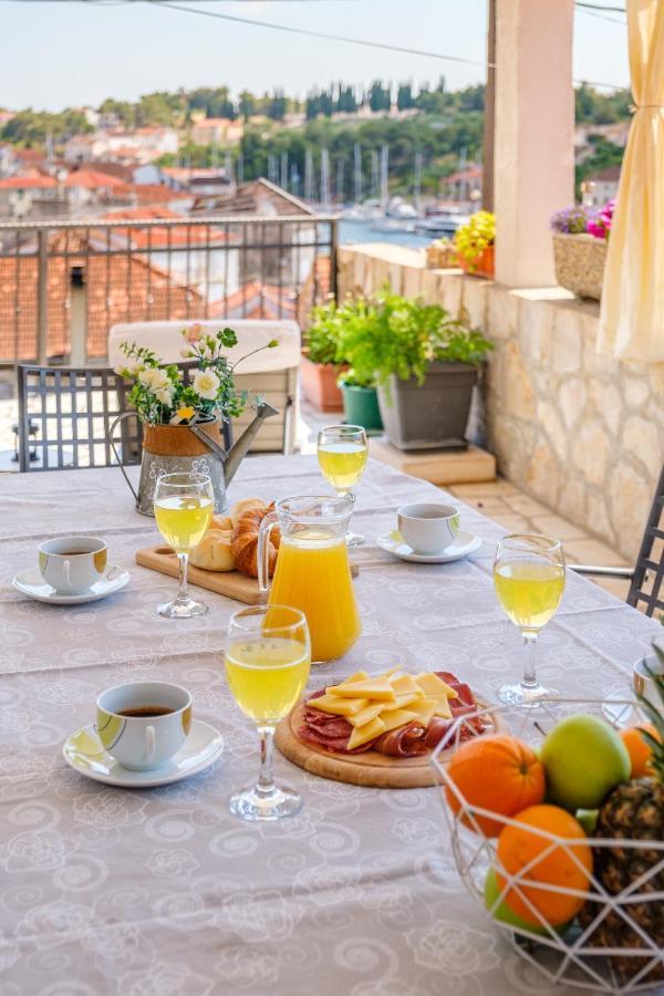 Apartment Mare Milna (Brac)